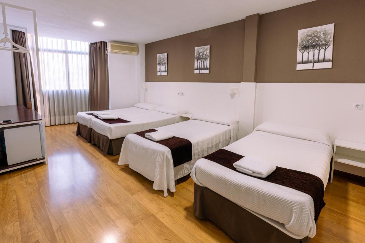 Pension Venecia Пінто Екстер'єр фото