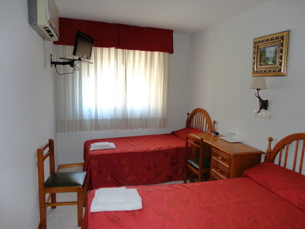 Pension Venecia Пінто Екстер'єр фото