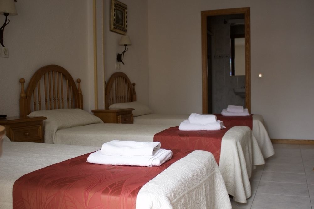 Pension Venecia Пінто Екстер'єр фото